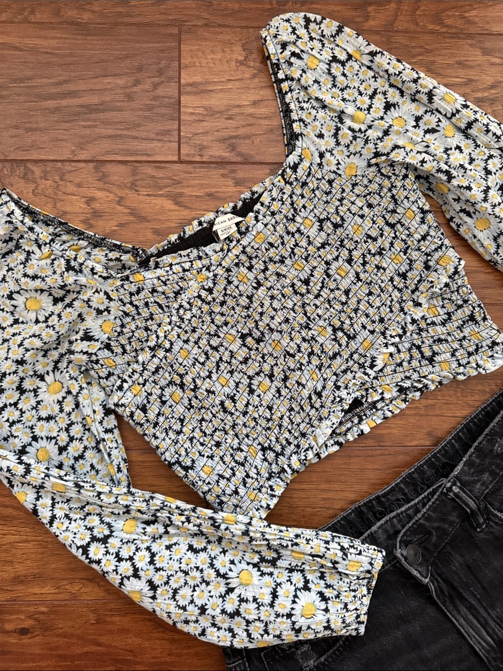 American Eagle Outfitters Daisy Smocked Crop Top